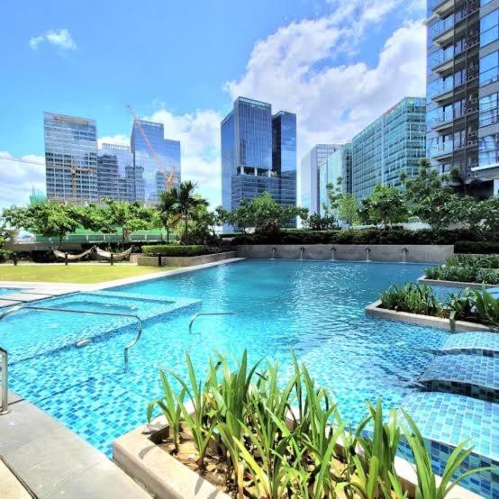Bgc, Uptown Parksuites Tower 2 Taguig Kültér fotó