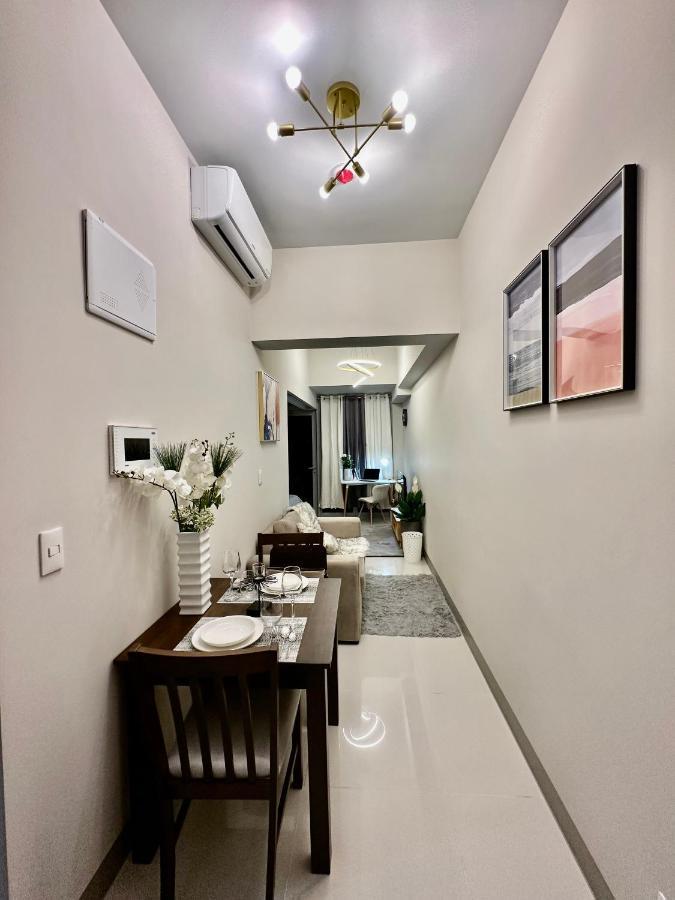 Bgc, Uptown Parksuites Tower 2 Taguig Kültér fotó